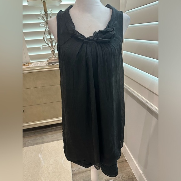 Tempo Paris Dresses & Skirts - Tempo Paris Black Silk Dress, Made in Italy, Size L